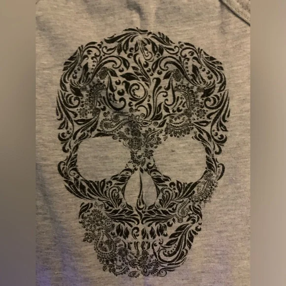 Tank - Picture 1 of 5